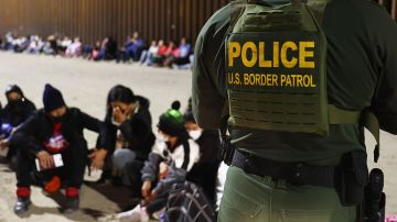 CBP anuncia el cierre temporal del paso fronterizo de Lukeville, Arizona, ante el incremento de migrantes