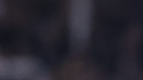 Federico Pereira (i) disputa un balón con Felipe Augusto, del Corinthians (d) durante un partido de Copa Libertadores.