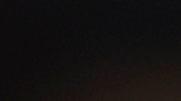 El astro brasileño Neymar se encuentra recuperándose de una operación en la rodilla izquierda.