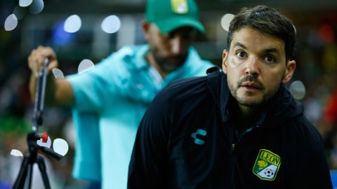 El entrenador argentino Nicolás Larcamón tiene experiencia dirigiendo en Venezuela, Chile y México.