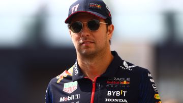 Sergio Pérez quiere pogresar para estar a la par de Max Verstappen.