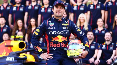 El piloto mexicano de la escudería Red Bull, Sergio "Checo" Pérez, participó en la Gala de la FIA 2023.