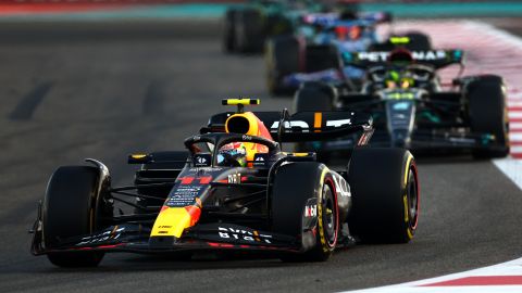 Sergio "Checo" Pérez le ganó el pulso al británico Lewis Hamilton (Mercedes) en la lucha por el subcampeonato de la F1.