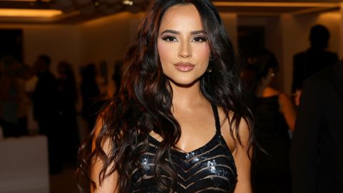 Becky G fue criticada por pasar Navidad junto a Sebastián Lletget