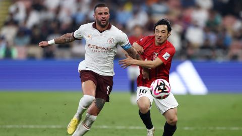 El capitán del Manchester City, Kyle Walker guio a su equipo a la victoria.