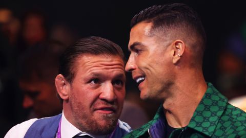 Connor McGregor y Cristiano Ronaldo en la Kingdom Arena de Riad, Arabia Saudita.