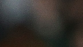 El inglés Raheem Sterling burlando la defensa del Wolverhampton en el Molineux Stadium.