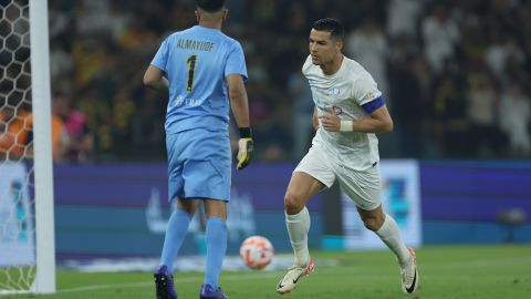 Cristiano Ronaldo llegó a 20 goles para afianzarse como máximo artillero en Arabia Saudita.