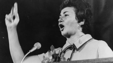 Juanita Castro, la hermana menor de Fidel, muere a los 90 años en Miami