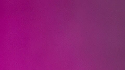 Karol G demuestra su habilidad para transmitir emociones al interpretar el papel de una trabajadora sexual colombiana en Estados Unidos.