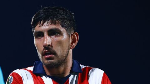 Víctor 'Pocho' Guzmán, mediocampista ofensivo de Chivas de Guadalajara.