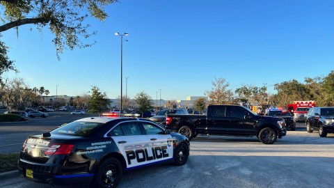 La policía de Ocala está investigando el tiroteo en Paddock Mall.
