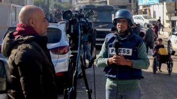 Decenas de periodistas se juegan la vida en Gaza
