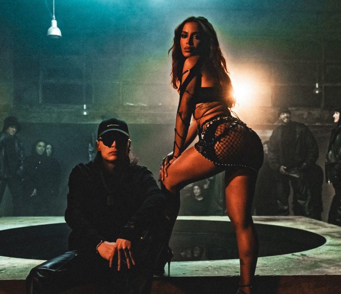 Peso ft. Anitta - Cover Art - Bellakeo.