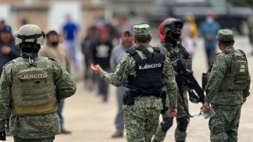 Pobladores del municipio de Texcaltitlán aseguran que llevan años sufriendo de extorsiones de criminales.