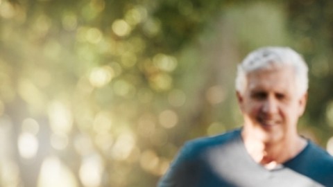 Qué es el "envejecimiento activo" y cómo puede proteger la salud cerebral