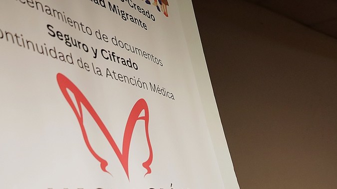 Crean aplicación para que migrantes tengan historial médico: de qué se trata
