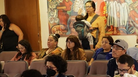 Crean aplicación para que migrantes tengan historial médico: de qué se trata