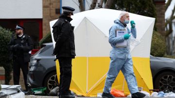 Ataque con “sustancia corrosiva” en Londres deja nueve heridos, entre ellos dos niños