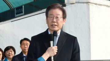 Líder opositor surcoreano sale del hospital tras ataque