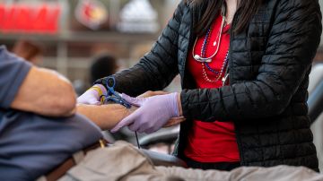 Cruz Roja declara emergencia a nivel nacional debido a suministro de sangre críticamente bajo