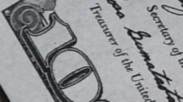 Las familias latinas pierden miles de dólares en "cobros basura".