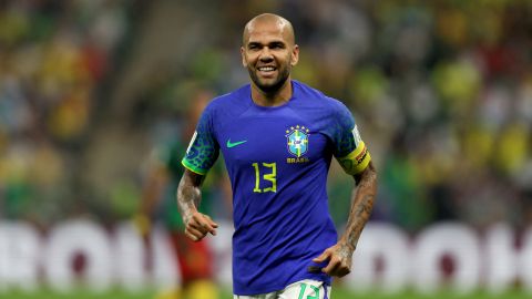 Dani Alves, excapitán de Brasil, durante un encuentro en el Mundial de Qatar 2022.