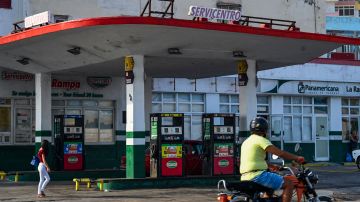 Cuba anuncia una subida de más del 500% en la gasolina regular y el diésel