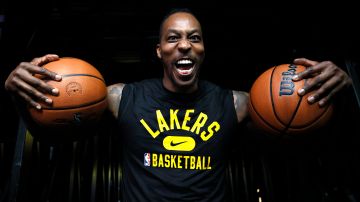 PORTLAND, OREGON - FEBRUARY 09: Dwight Howard #39 of the Los Angeles Lakers reacts before the game against the Portland Trail Blazers at Moda Center on February 09, 2022 in Portland, Oregon. NOTE TO USER: User expressly acknowledges and agrees that, by downloading and/or using this photograph, User is consenting to the terms and conditions of the Getty Images License Agreement. (Photo by Steph Chambers/Getty Images)