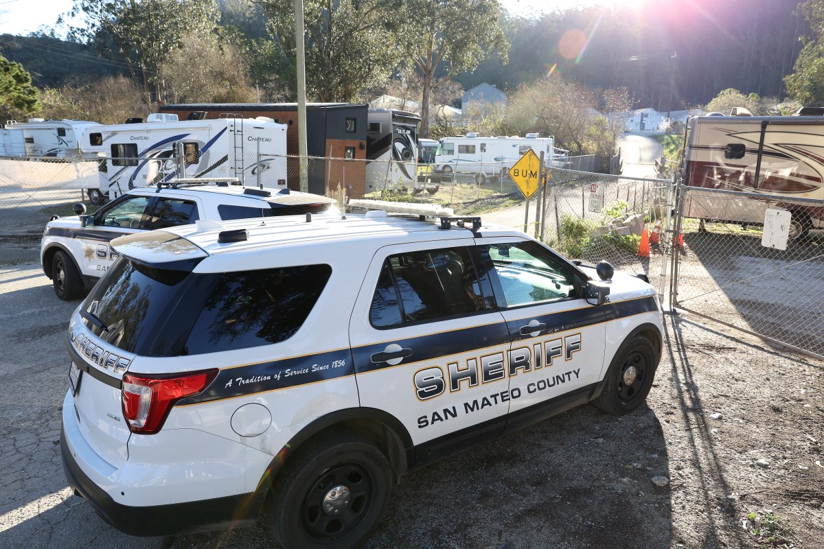 A Un Año De Tiroteo Masivo De Half Moon Bay Balacera En Complejo De