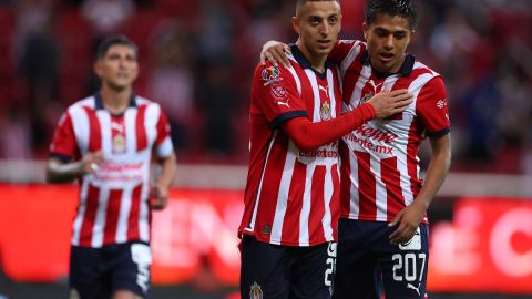 Roberto Alvarado es el jugador mejor posicionado de las Chivas de Guadalajara.