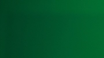 La artista ha dejado pistas sobre su retorno a la música, iniciando a mediados de diciembre cuando compartió que su árbol navideño en 2023 era un cactus.