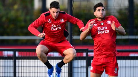 El mexicano Santiago Giménez se encuentra en apenas su segunda temporada con el Feyenoord.