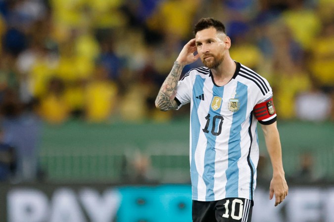 Lionel Messi conquistó recientemente su tercer premio FIFA The Best como Mejor Jugador del Año, en esta ocasión del año 2023.