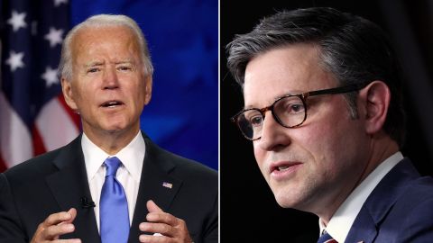 El presidente Joe Biden y el presidente de la Cámara de Representantes, el republicano Mike Johnson.