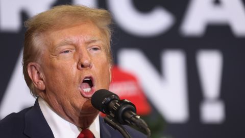 Trump apela decisión del estado de Maine de expulsarlo de las primarias republicanas