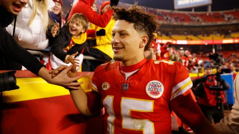 Patrick Mahomes celebrando la victoria conseguida por los Chiefs el domingo 31 de diciembre ante los Bengals.