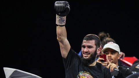 Artur Beterbiev