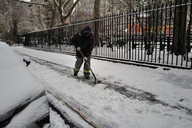 37 personas han muerto por las condiciones climáticas extremas que azotan a EE.UU.