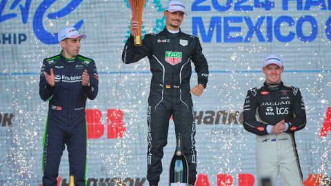 MEXICO CITY, MEXICO - JANUARY 13: (L-R) Sebastien Buemi of Switzerland and Envision Racing second place, Pascal Wehrlein of Germany and Tag Heuer Porsche first place and Nick Cassidy of New Zealand and Jaguar TCS Racing third place celebrate after the 2024 Hankook Mexico City E-Prix Round 1 at Autodromo Hermanos Rodriguez on January 13, 2024 in Mexico City, Mexico. (Photo by Hector Vivas/Getty Images)