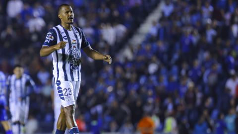 MEXICO CITY, MEXICO - JANUARY 13: Jose Salomon Rondon of Pachuca celebrates after the 1st round match between Cruz Azul and Pachuca as part of the Torneo Clausura 2024 at Estadio Ciudad de los Deportes on January 13, 2024 in Mexico City, Mexico. (Photo by Agustin Cuevas/Getty Images)