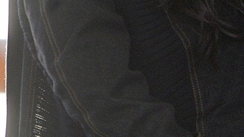 Mujer acusada de matar a sus dos hijos en Colorado fue arrestada en Reino Unido