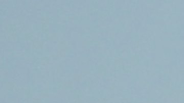 Amalija Knavs, la madre de la exprimera dama Melania Trump, es vista bajando del Air Force One en Maryland, el 11 de junio de 2017.