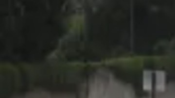 En caso de inundaciones, las autopistas y carreteras podrían estar entre las zonas afectadas.