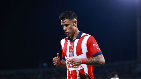 Cristian Calderón llega al América desde las Chivas.