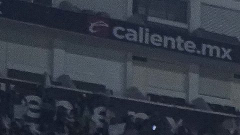 Andrés Guardado en su presentación con el León.