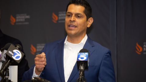 Miguel Santiago