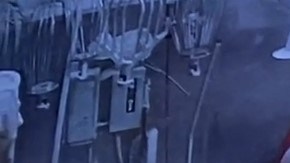 Pequeños negocios se ven afectados por al ola de robos en California.