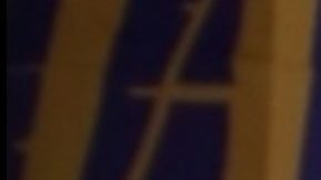 Yailín 'La Más Viral' pide que nadie sea 'fan de su relación' durante el concierto de Christian Nodal en República Dominicana. Esto debido a que la frase de Ángela Aguilar, "Fan de su relación", se volvió viral después de que se anunciara que ahora son novios.