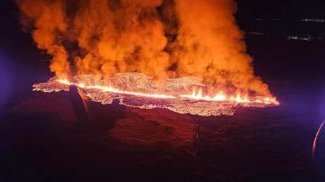 VIDEO: Volcán en Islandia vuelve a entrar en erupción en poco más de un mes y alerta a toda la población